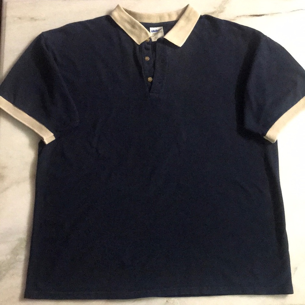 Mens Navy blue T-shirt